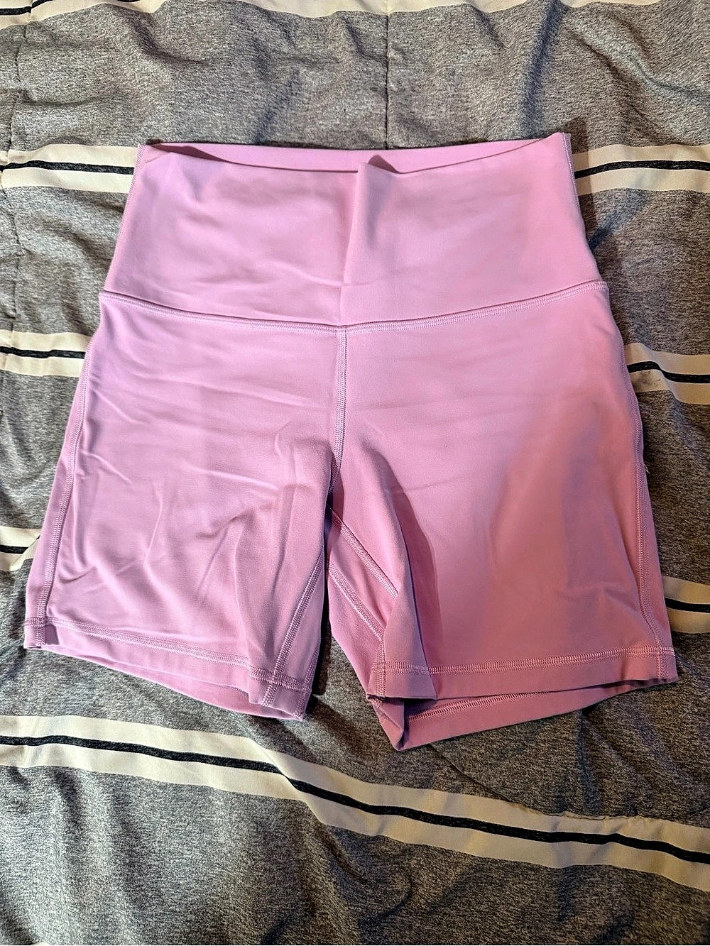 lululemon Align High-Rise Short 6" Pink Size 8
